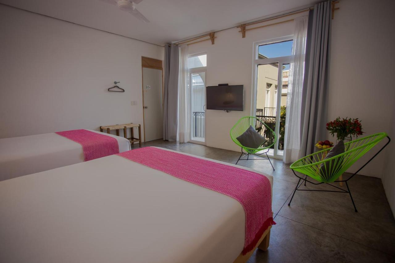 Hotel Mama Carlota Querétaro Екстериор снимка